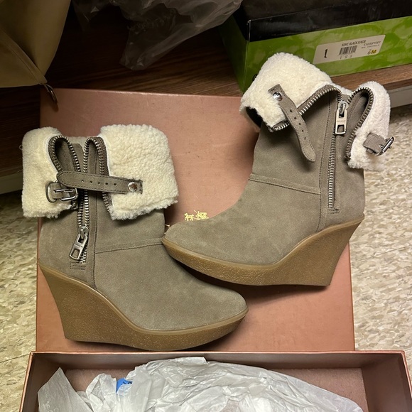 Coach Fur Wedge Boots - Picture 3 of 13